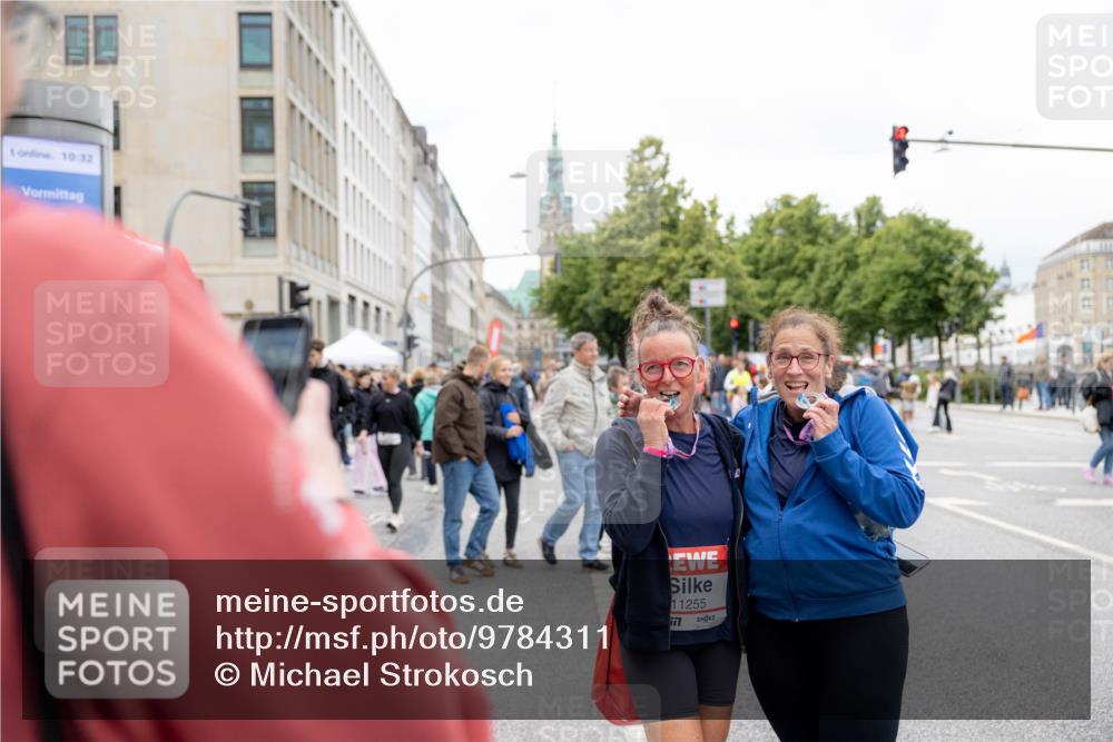 14.06.2026 - REWE Women's Run Michael Strokosch http://msf.ph/oto/9784311 14.06.2026 10:33:03 Laufen 10, 32, 11255, 67 meine-sportfotos.de