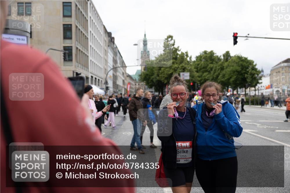 14.06.2026 - REWE Women's Run Michael Strokosch http://msf.ph/oto/9784335 14.06.2026 10:33:04 Laufen 10, 32, 11255, 577 meine-sportfotos.de