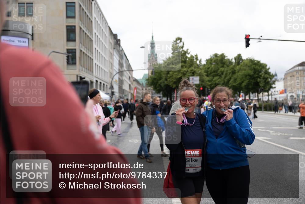 14.06.2026 - REWE Women's Run Michael Strokosch http://msf.ph/oto/9784337 14.06.2026 10:33:04 Laufen 10, 32, 11255, 577 meine-sportfotos.de
