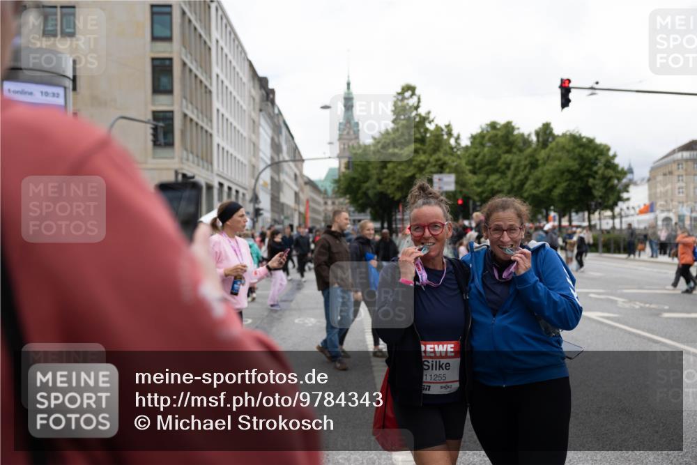 14.06.2026 - REWE Women's Run Michael Strokosch http://msf.ph/oto/9784343 14.06.2026 10:33:04 Laufen 10, 32, 11255, 577 meine-sportfotos.de
