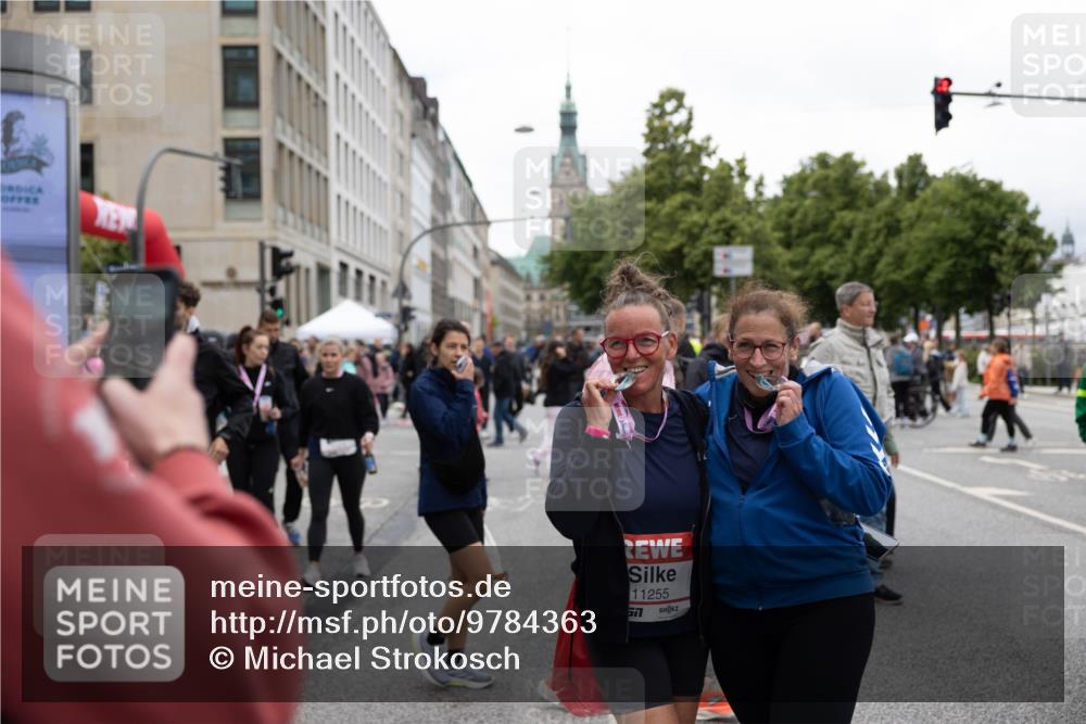14.06.2026 - REWE Women's Run Michael Strokosch http://msf.ph/oto/9784363 14.06.2026 10:33:06 Laufen 11255, 57 meine-sportfotos.de