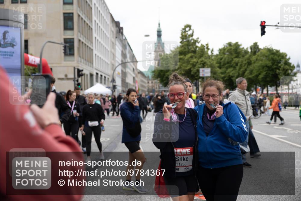 14.06.2026 - REWE Women's Run Michael Strokosch http://msf.ph/oto/9784367 14.06.2026 10:33:06 Laufen 11255, 5777 meine-sportfotos.de