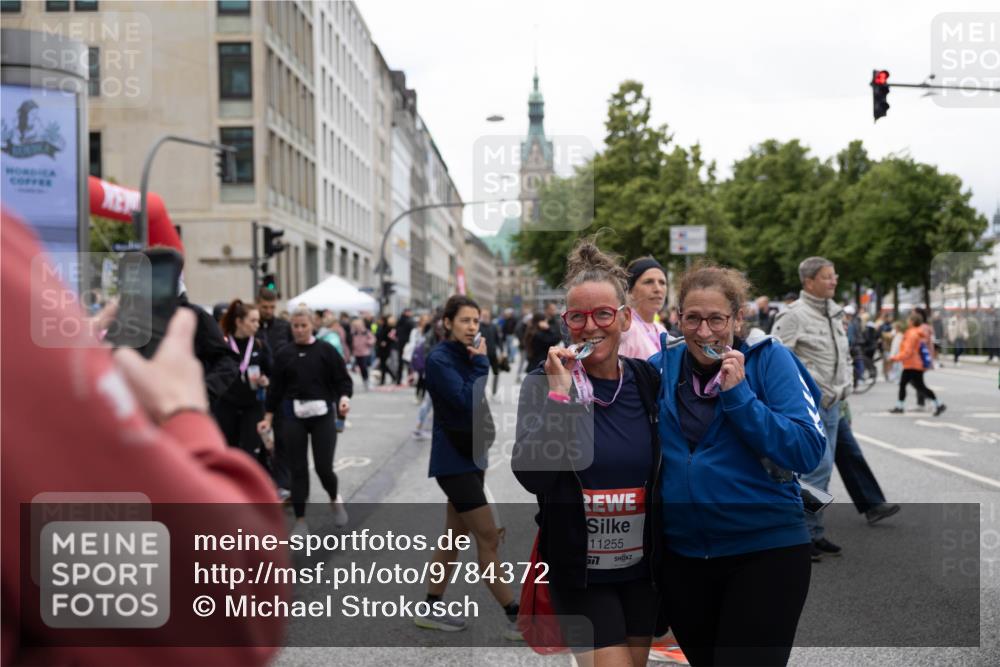 14.06.2026 - REWE Women's Run Michael Strokosch http://msf.ph/oto/9784372 14.06.2026 10:33:06 Laufen 11255, 57 meine-sportfotos.de