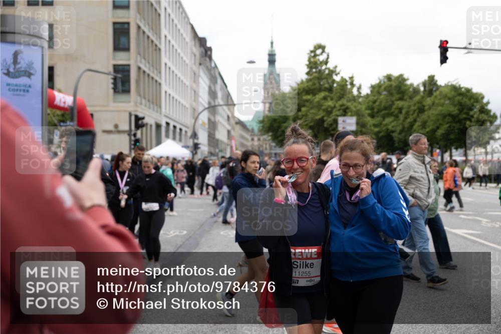 14.06.2026 - REWE Women's Run Michael Strokosch http://msf.ph/oto/9784376 14.06.2026 10:33:06 Laufen 11255 meine-sportfotos.de