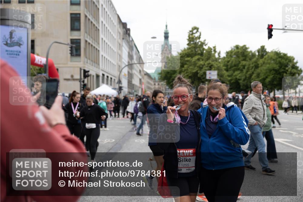 14.06.2026 - REWE Women's Run Michael Strokosch http://msf.ph/oto/9784381 14.06.2026 10:33:07 Laufen 4018, 11255, 577 meine-sportfotos.de