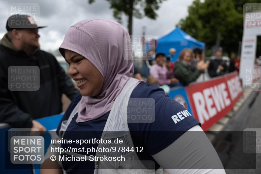 14.06.2026 - REWE Women's Run Michael Strokosch http://msf.ph/oto/9784412 14.06.2026 10:38:10 Laufen 1841 meine-sportfotos.de