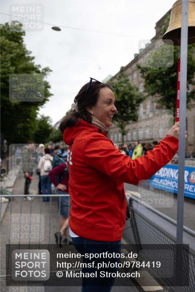 14.06.2026 - REWE Women's Run Michael Strokosch http://msf.ph/oto/9784419 14.06.2026 10:40:11 Laufen  meine-sportfotos.de