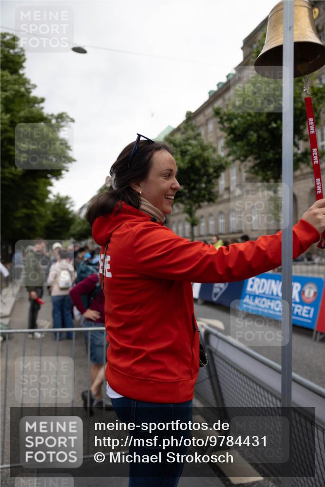14.06.2026 - REWE Women's Run Michael Strokosch http://msf.ph/oto/9784431 14.06.2026 10:40:11 Laufen  meine-sportfotos.de