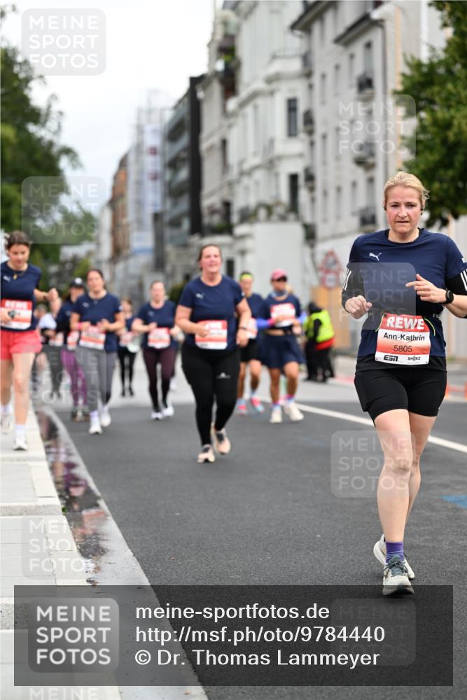 14.06.2026 - REWE Women's Run Dr. Thomas Lammeyer http://msf.ph/oto/9784440 14.06.2026 10:53:49 Laufen 60, 5805, 51 meine-sportfotos.de