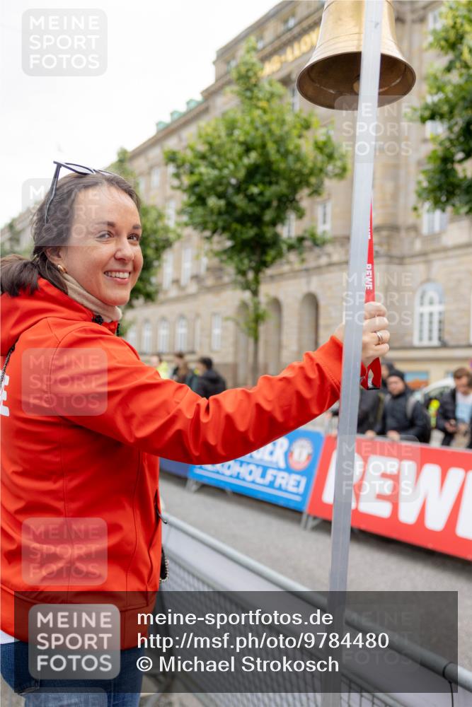 14.06.2026 - REWE Women's Run Michael Strokosch http://msf.ph/oto/9784480 14.06.2026 10:40:17 Laufen  meine-sportfotos.de
