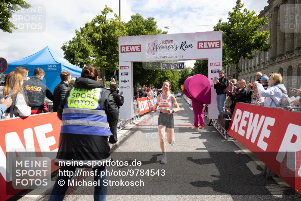 14.06.2026 - REWE Women's Run Michael Strokosch http://msf.ph/oto/9784543 14.06.2026 10:49:32 Laufen 5, 0, 18, 44 meine-sportfotos.de