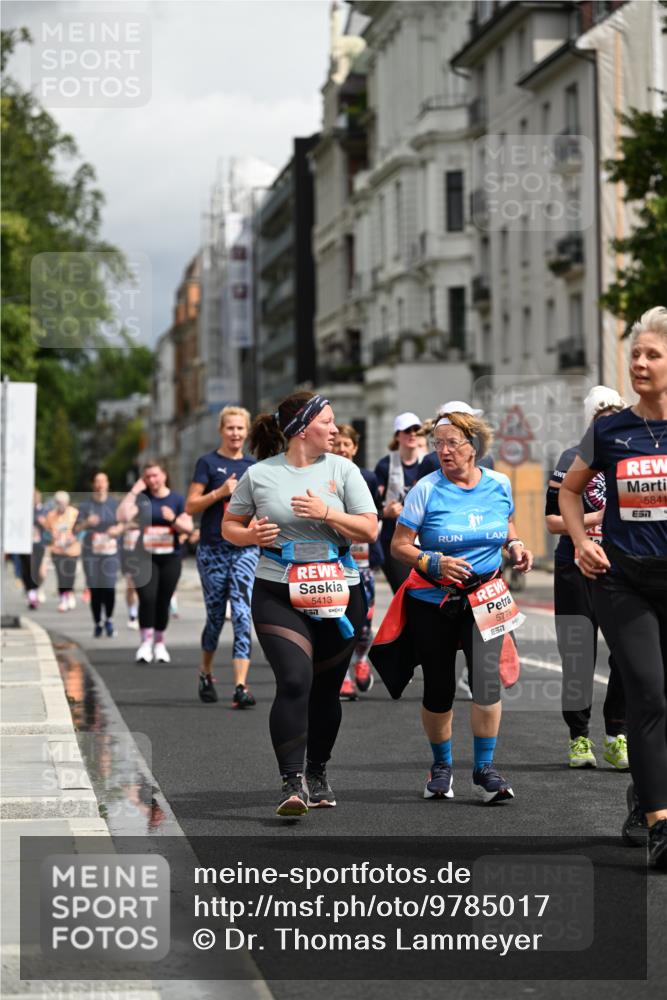 14.06.2026 - REWE Women's Run Dr. Thomas Lammeyer http://msf.ph/oto/9785017 14.06.2026 10:54:40 Laufen 5413, 5779, 7, 5841, 7 meine-sportfotos.de