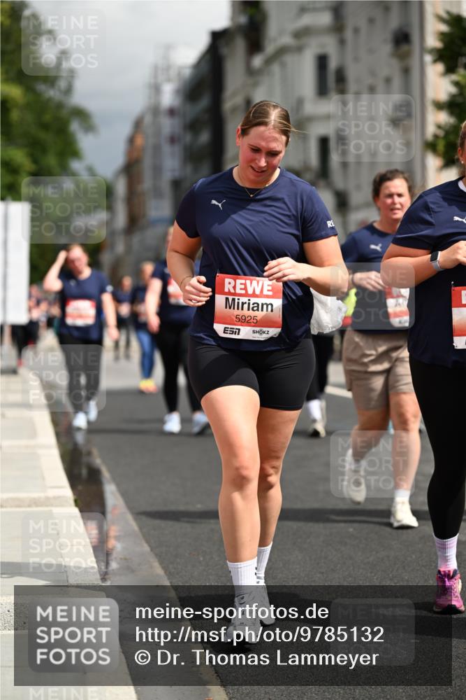 14.06.2026 - REWE Women's Run Dr. Thomas Lammeyer http://msf.ph/oto/9785132 14.06.2026 10:54:55 Laufen 5925, 7 meine-sportfotos.de