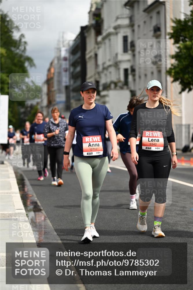 14.06.2026 - REWE Women's Run Dr. Thomas Lammeyer http://msf.ph/oto/9785302 14.06.2026 10:55:22 Laufen 5717, 5342 meine-sportfotos.de