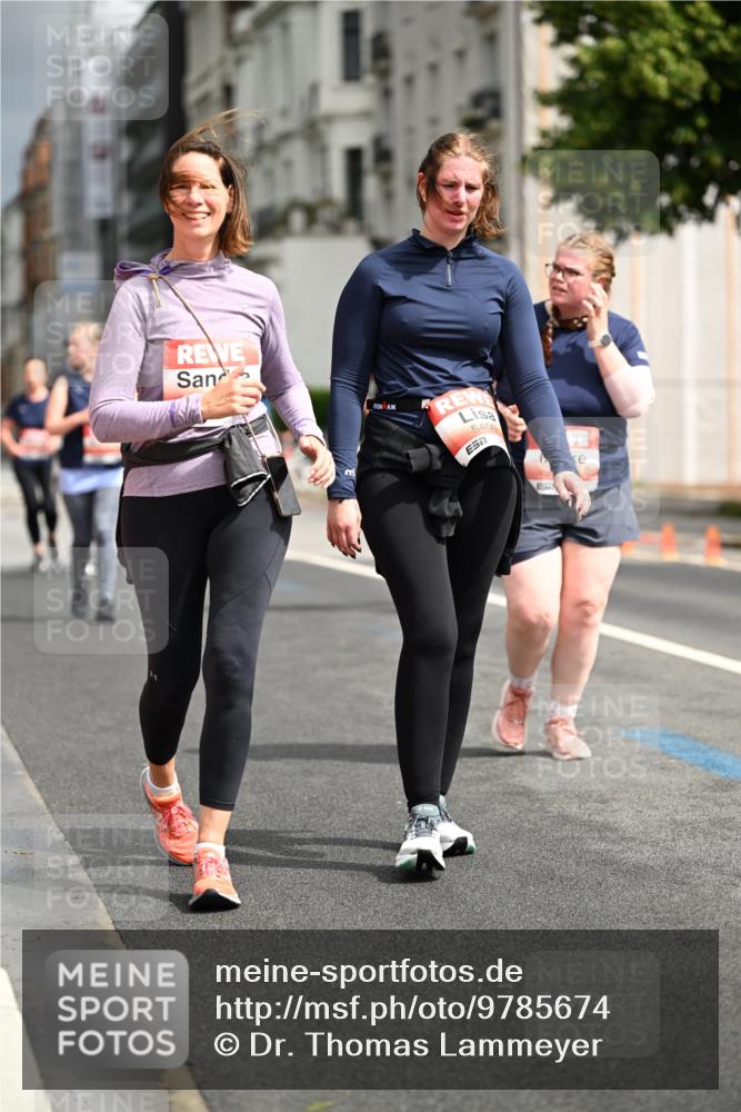 14.06.2026 - REWE Women's Run Dr. Thomas Lammeyer http://msf.ph/oto/9785674 14.06.2026 10:56:23 Laufen 5400 meine-sportfotos.de