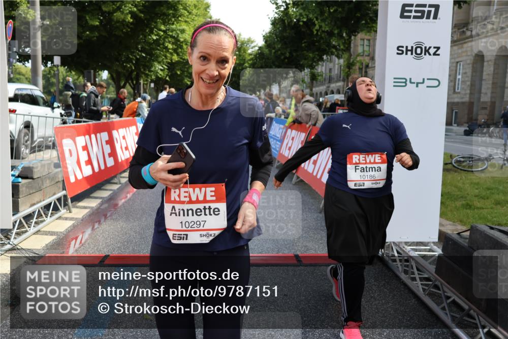 14.06.2026 - REWE Women's Run Strokosch-Dieckow http://msf.ph/oto/9787151 14.06.2026 10:13:25 Ziel 10186, 10297, 10366, 10507, 10887, 11113, 11282, 11340, 11458 meine-sportfotos.de