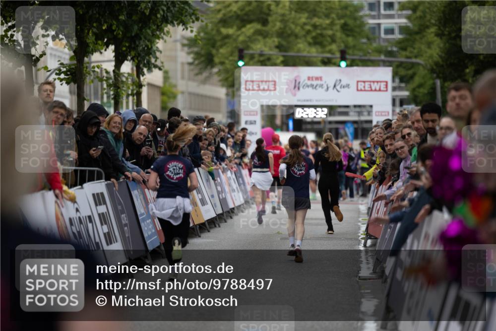 14.06.2026 - REWE Women's Run Michael Strokosch http://msf.ph/oto/9788497 14.06.2026 10:59:05 Laufen 0, 28, 32 meine-sportfotos.de