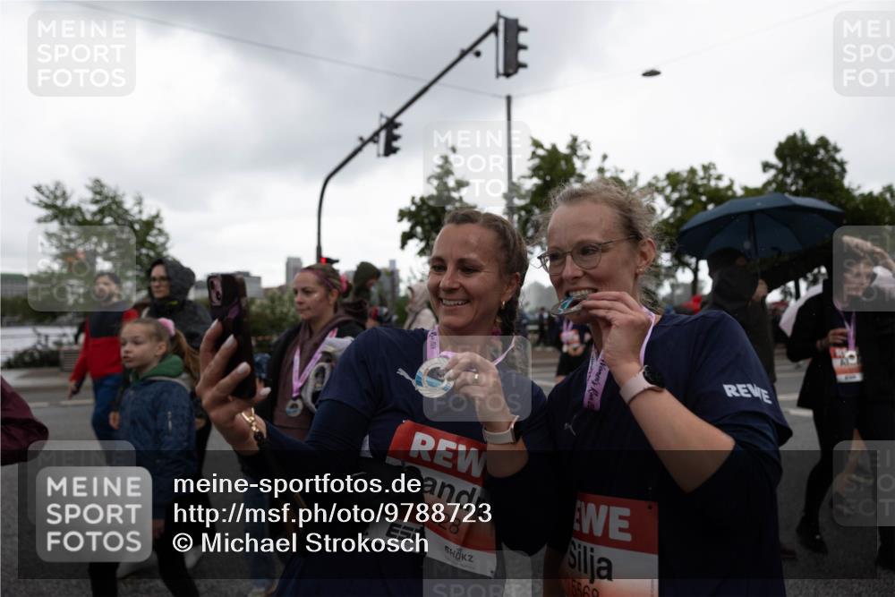 14.06.2026 - REWE Women's Run Michael Strokosch http://msf.ph/oto/9788723 14.06.2026 11:07:06 Laufen 6028 meine-sportfotos.de