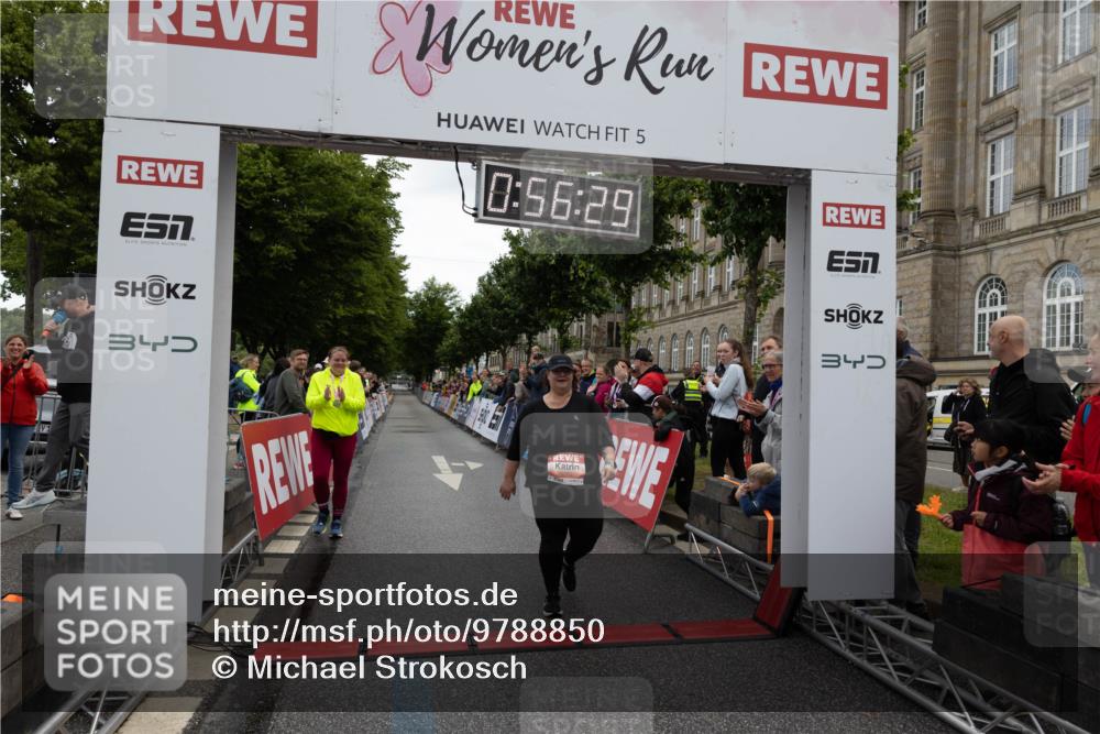 14.06.2026 - REWE Women's Run Michael Strokosch http://msf.ph/oto/9788850 14.06.2026 11:27:16 Laufen 5, 0, 56, 29, 3 meine-sportfotos.de
