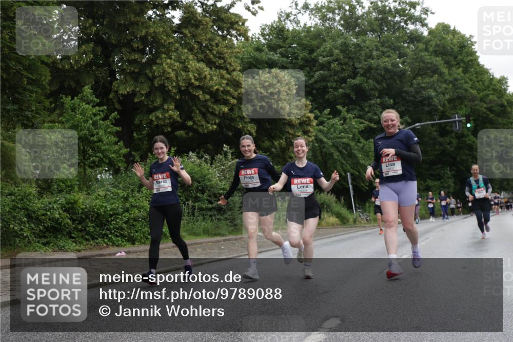 14.06.2026 - REWE Women's Run Jannik Wohlers http://msf.ph/oto/9789088 14.06.2026 10:01:55 Laufen 10009, 651, 10007 meine-sportfotos.de