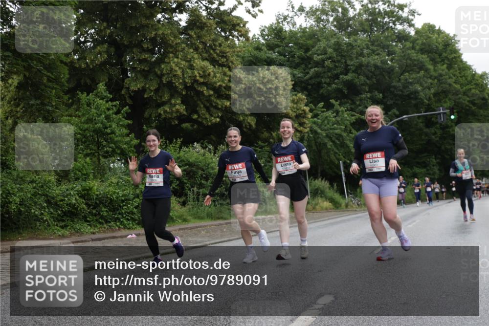 14.06.2026 - REWE Women's Run Jannik Wohlers http://msf.ph/oto/9789091 14.06.2026 10:01:55 Laufen 10009, 10007 meine-sportfotos.de