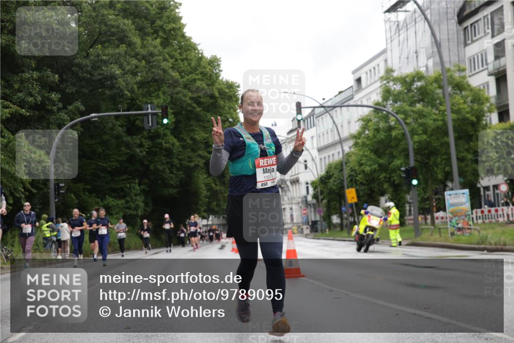 14.06.2026 - REWE Women's Run Jannik Wohlers http://msf.ph/oto/9789095 14.06.2026 10:01:58 Laufen 11015 meine-sportfotos.de