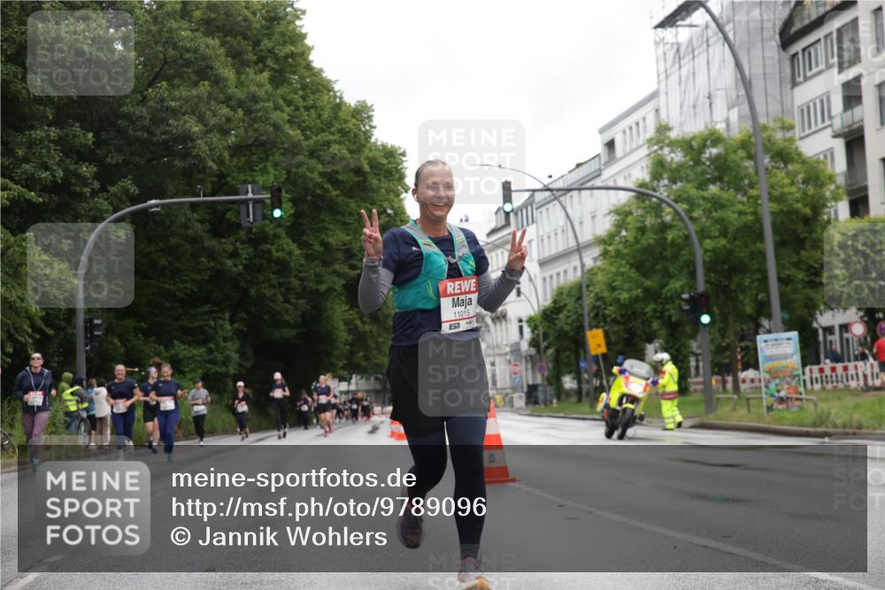 14.06.2026 - REWE Women's Run Jannik Wohlers http://msf.ph/oto/9789096 14.06.2026 10:01:58 Laufen 11015, 57 meine-sportfotos.de