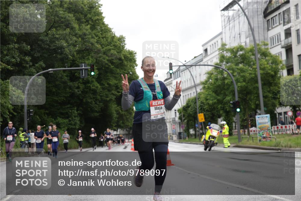 14.06.2026 - REWE Women's Run Jannik Wohlers http://msf.ph/oto/9789097 14.06.2026 10:01:58 Laufen 11015, 51 meine-sportfotos.de