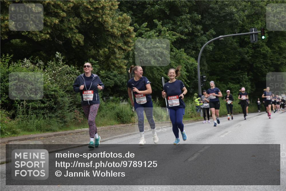 14.06.2026 - REWE Women's Run Jannik Wohlers http://msf.ph/oto/9789125 14.06.2026 10:02:03 Laufen 10414 meine-sportfotos.de