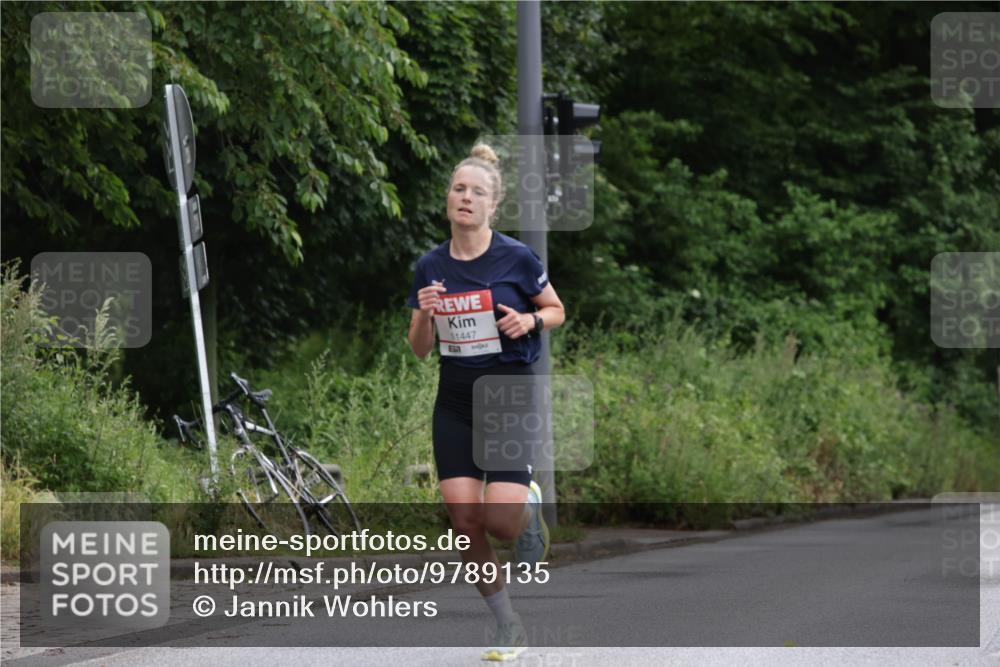 14.06.2026 - REWE Women's Run Jannik Wohlers http://msf.ph/oto/9789135 14.06.2026 09:41:04 Laufen 11447 meine-sportfotos.de