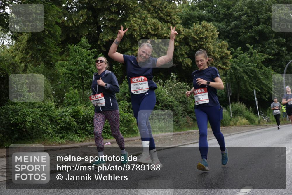 14.06.2026 - REWE Women's Run Jannik Wohlers http://msf.ph/oto/9789138 14.06.2026 10:02:05 Laufen 10685, 57, 10414, 511 meine-sportfotos.de