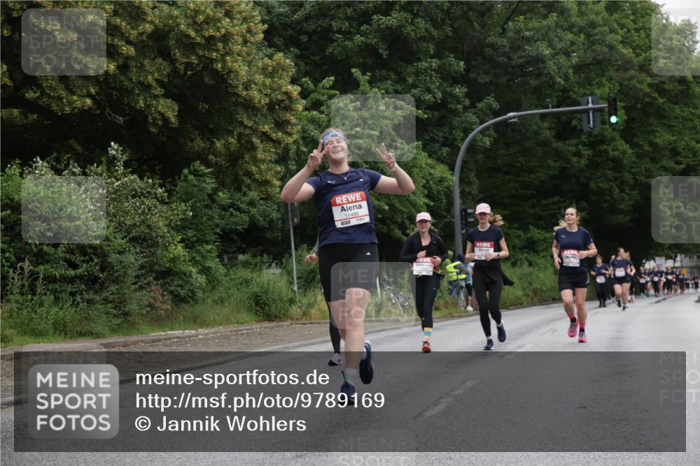 14.06.2026 - REWE Women's Run Jannik Wohlers http://msf.ph/oto/9789169 14.06.2026 10:02:08 Laufen 11496, 51 meine-sportfotos.de