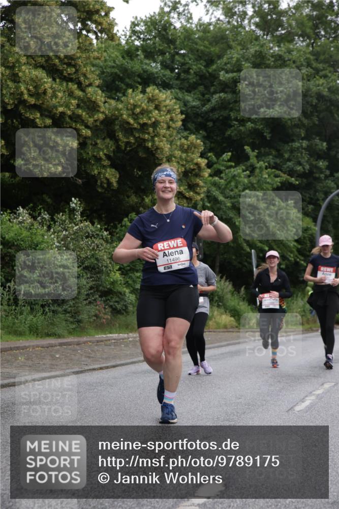 14.06.2026 - REWE Women's Run Jannik Wohlers http://msf.ph/oto/9789175 14.06.2026 10:02:09 Laufen 11496, 57 meine-sportfotos.de