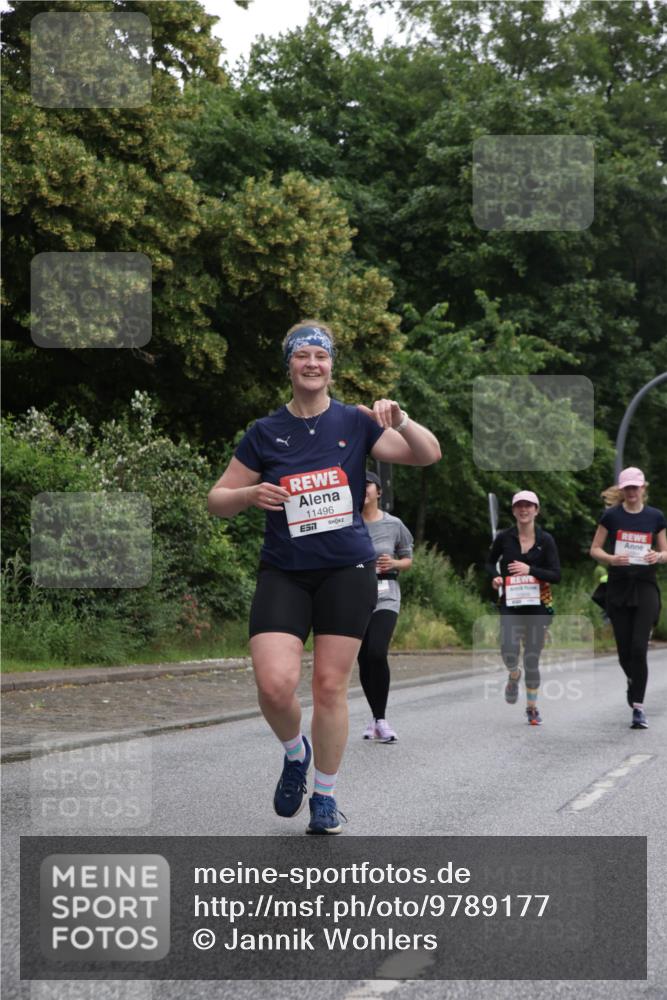 14.06.2026 - REWE Women's Run Jannik Wohlers http://msf.ph/oto/9789177 14.06.2026 10:02:09 Laufen 11496, 57 meine-sportfotos.de