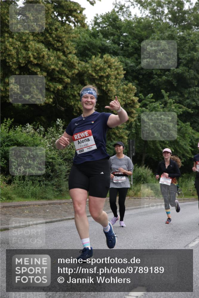 14.06.2026 - REWE Women's Run Jannik Wohlers http://msf.ph/oto/9789189 14.06.2026 10:02:09 Laufen 11496, 57, 10104 meine-sportfotos.de