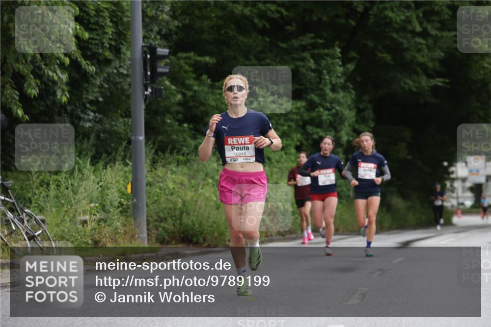 14.06.2026 - REWE Women's Run Jannik Wohlers http://msf.ph/oto/9789199 14.06.2026 09:41:15 Laufen 10245, 57 meine-sportfotos.de