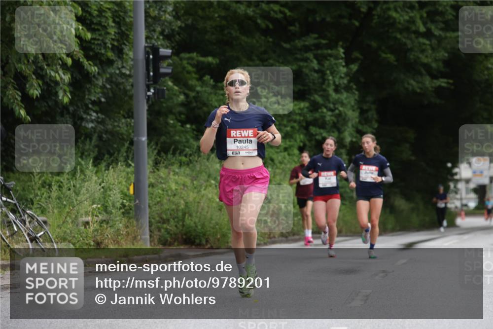 14.06.2026 - REWE Women's Run Jannik Wohlers http://msf.ph/oto/9789201 14.06.2026 09:41:15 Laufen 10245, 7 meine-sportfotos.de