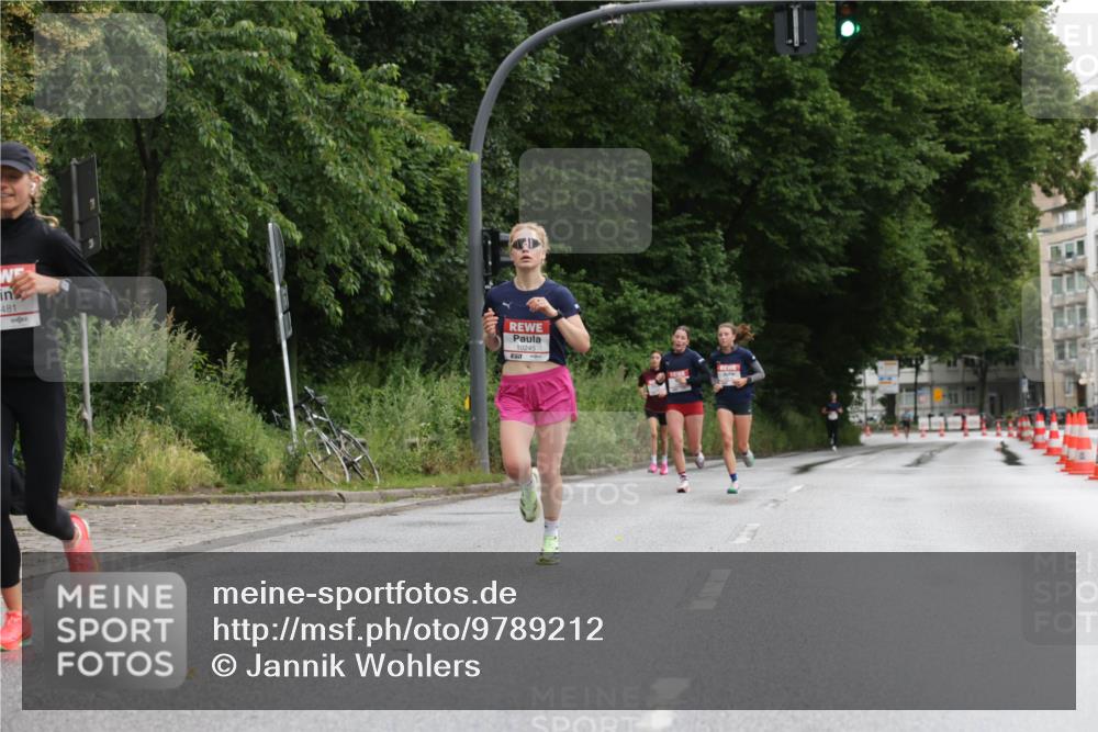14.06.2026 - REWE Women's Run Jannik Wohlers http://msf.ph/oto/9789212 14.06.2026 09:41:16 Laufen 481, 10245 meine-sportfotos.de