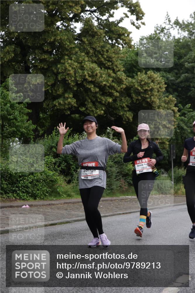 14.06.2026 - REWE Women's Run Jannik Wohlers http://msf.ph/oto/9789213 14.06.2026 10:02:11 Laufen 10194, 10888, 57 meine-sportfotos.de