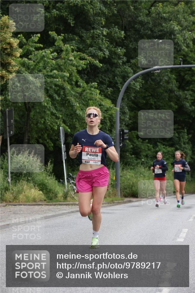 14.06.2026 - REWE Women's Run Jannik Wohlers http://msf.ph/oto/9789217 14.06.2026 09:41:17 Laufen 10245, 7 meine-sportfotos.de