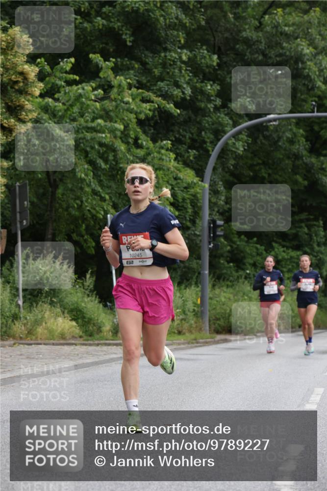 14.06.2026 - REWE Women's Run Jannik Wohlers http://msf.ph/oto/9789227 14.06.2026 09:41:18 Laufen 10245, 57 meine-sportfotos.de