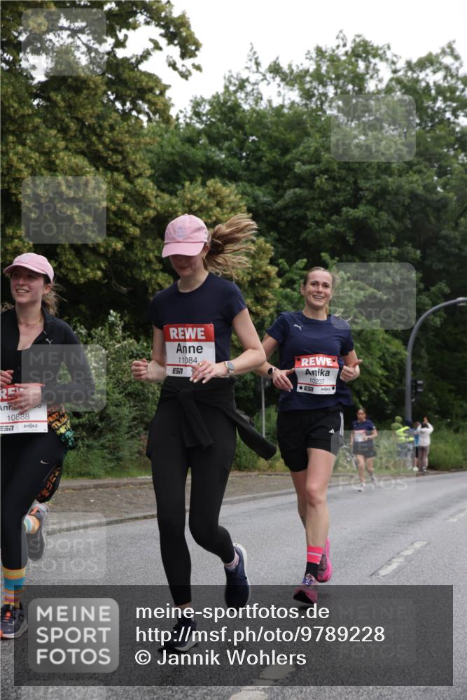 14.06.2026 - REWE Women's Run Jannik Wohlers http://msf.ph/oto/9789228 14.06.2026 10:02:12 Laufen 10888, 11084, 7, 10237 meine-sportfotos.de