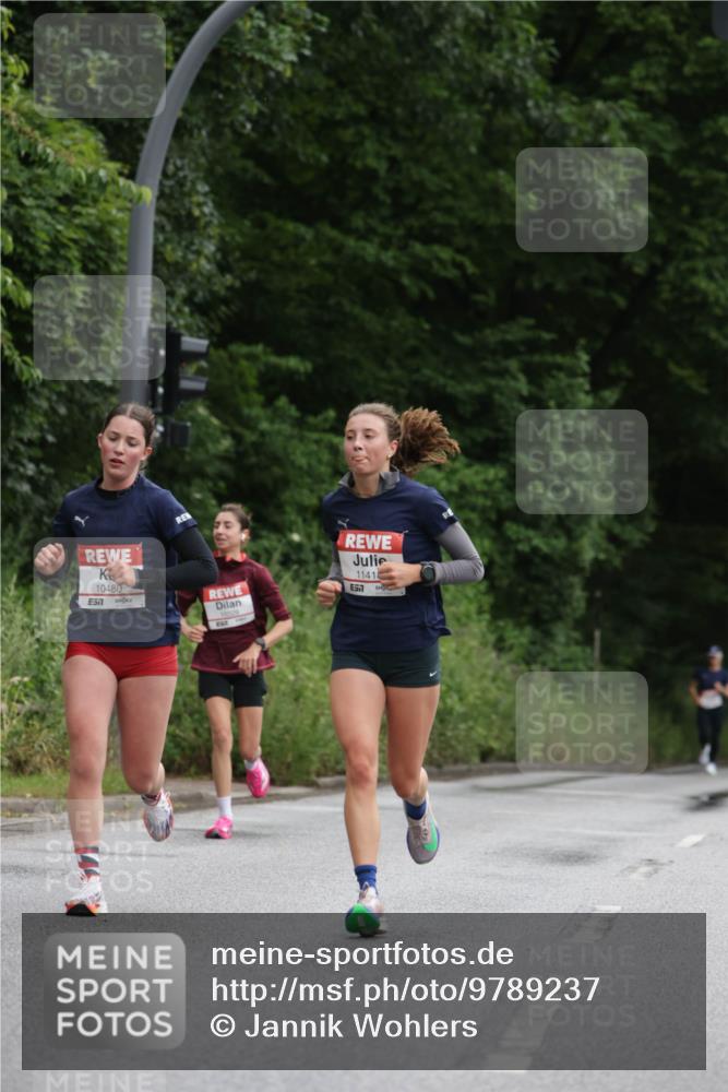 14.06.2026 - REWE Women's Run Jannik Wohlers http://msf.ph/oto/9789237 14.06.2026 09:41:20 Laufen 10480, 57, 11418, 7 meine-sportfotos.de