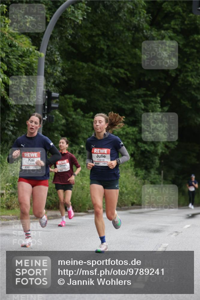 14.06.2026 - REWE Women's Run Jannik Wohlers http://msf.ph/oto/9789241 14.06.2026 09:41:20 Laufen 10480, 57, 11418 meine-sportfotos.de