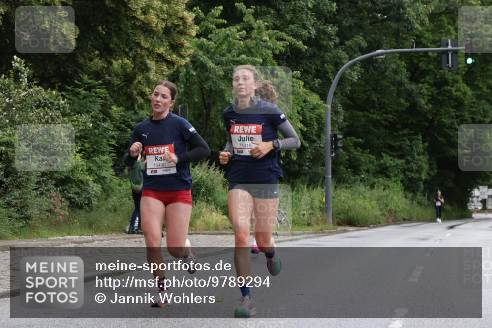 14.06.2026 - REWE Women's Run Jannik Wohlers http://msf.ph/oto/9789294 14.06.2026 09:41:22 Laufen 10480, 57, 11418, 57 meine-sportfotos.de