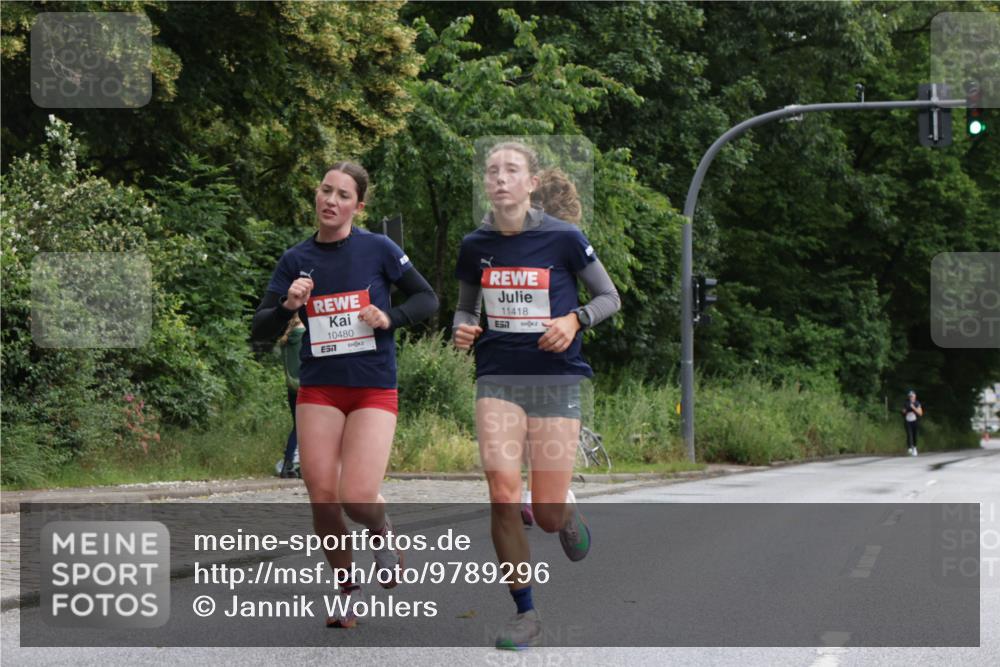 14.06.2026 - REWE Women's Run Jannik Wohlers http://msf.ph/oto/9789296 14.06.2026 09:41:22 Laufen 10480, 7, 11418, 7 meine-sportfotos.de