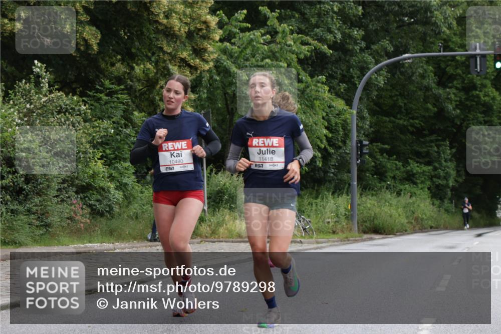 14.06.2026 - REWE Women's Run Jannik Wohlers http://msf.ph/oto/9789298 14.06.2026 09:41:22 Laufen 10480, 7, 11418 meine-sportfotos.de