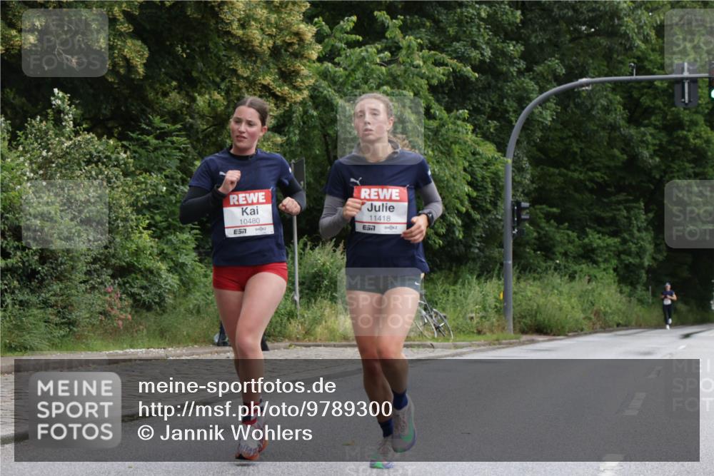 14.06.2026 - REWE Women's Run Jannik Wohlers http://msf.ph/oto/9789300 14.06.2026 09:41:22 Laufen 10480, 7, 11418, 7 meine-sportfotos.de