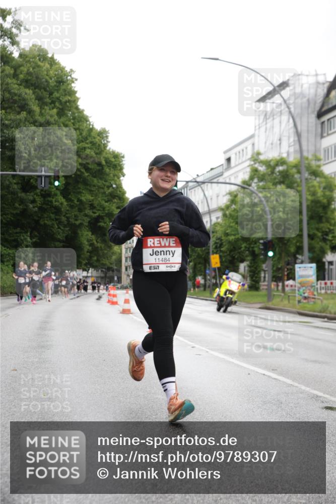 14.06.2026 - REWE Women's Run Jannik Wohlers http://msf.ph/oto/9789307 14.06.2026 10:02:22 Laufen 11484, 7 meine-sportfotos.de