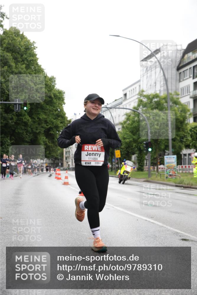 14.06.2026 - REWE Women's Run Jannik Wohlers http://msf.ph/oto/9789310 14.06.2026 10:02:22 Laufen 11484, 7 meine-sportfotos.de